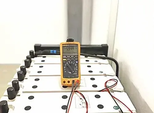 Batterieanlagen-Wartung - TIS Elektro GmbH Erding